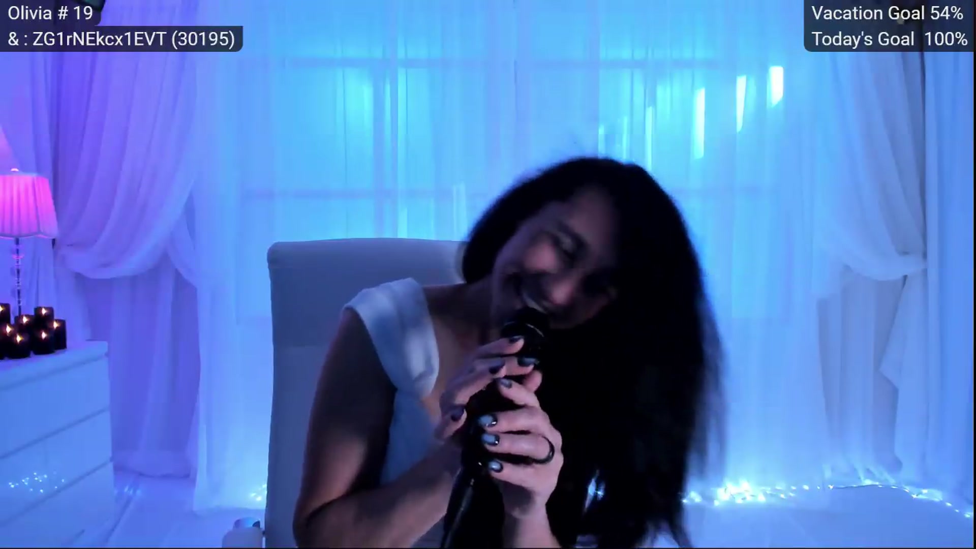Gallery image thumbnail from Olivia's myfreecams stream on, 05/08/2026, 05:37 image 16 of 20