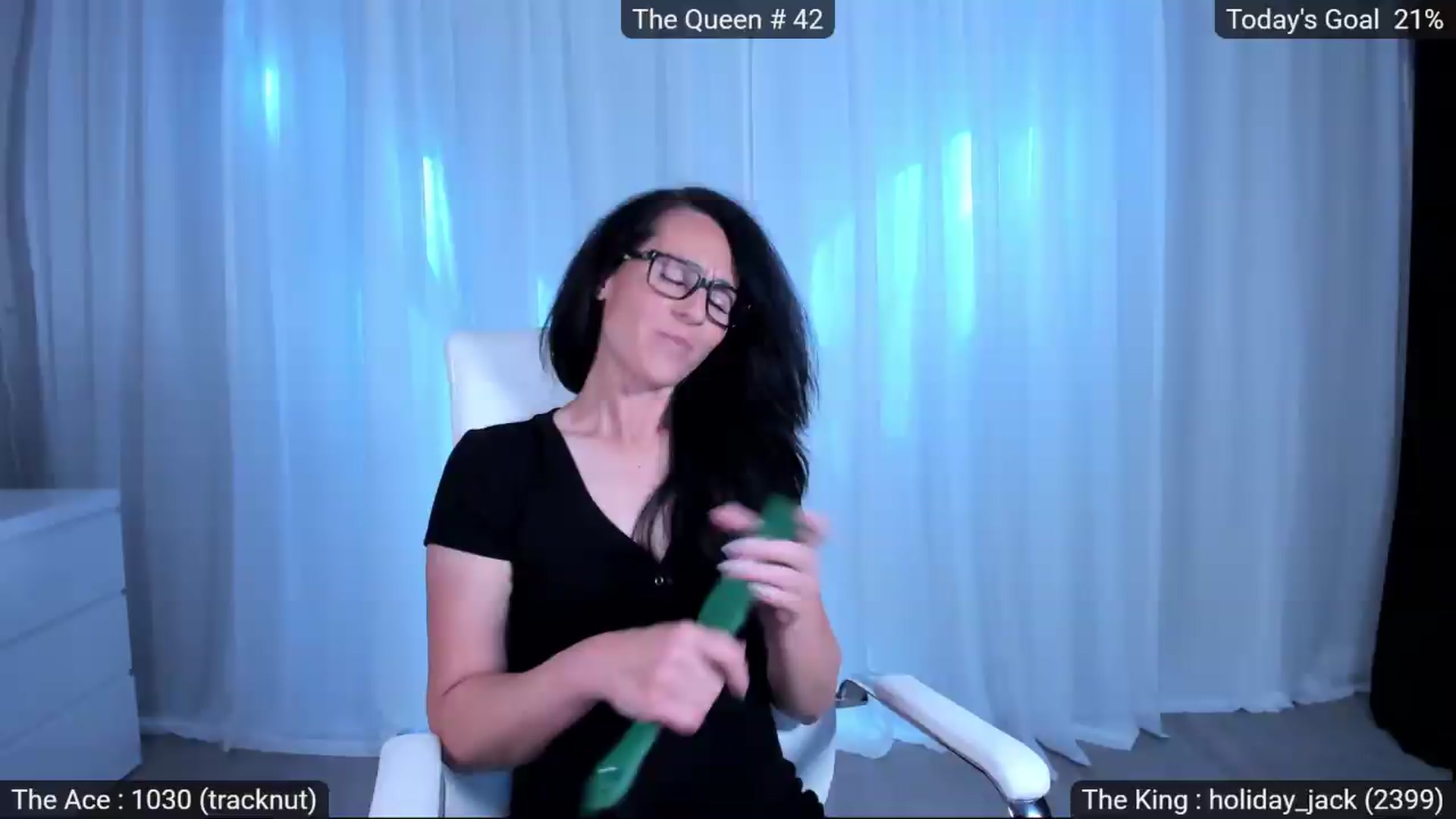 Gallery image thumbnail from Olivia's myfreecams stream on, 08/21/2026, 05:45 image 14 of 20