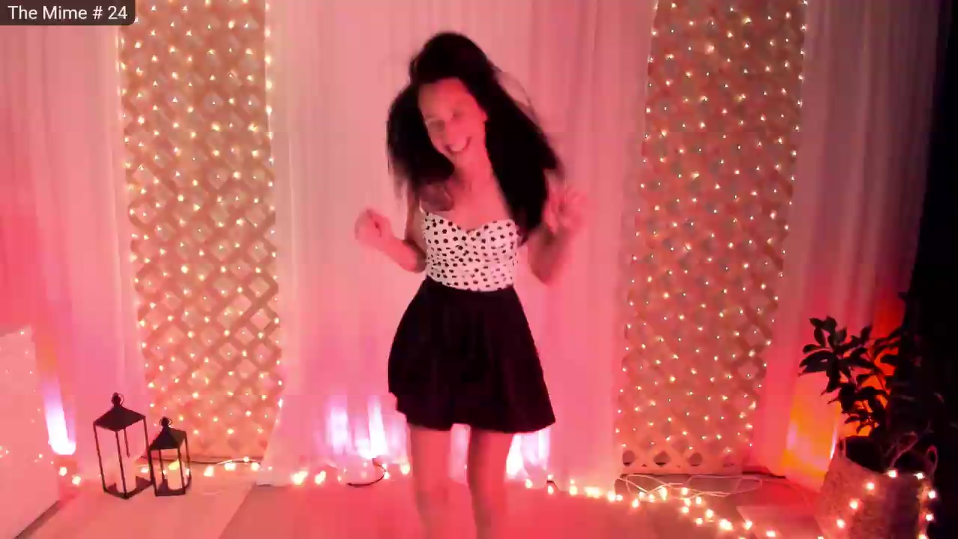 Gallery image thumbnail from Olivia's myfreecams stream on, 09/24/2026, 04:23 image 3 of 20