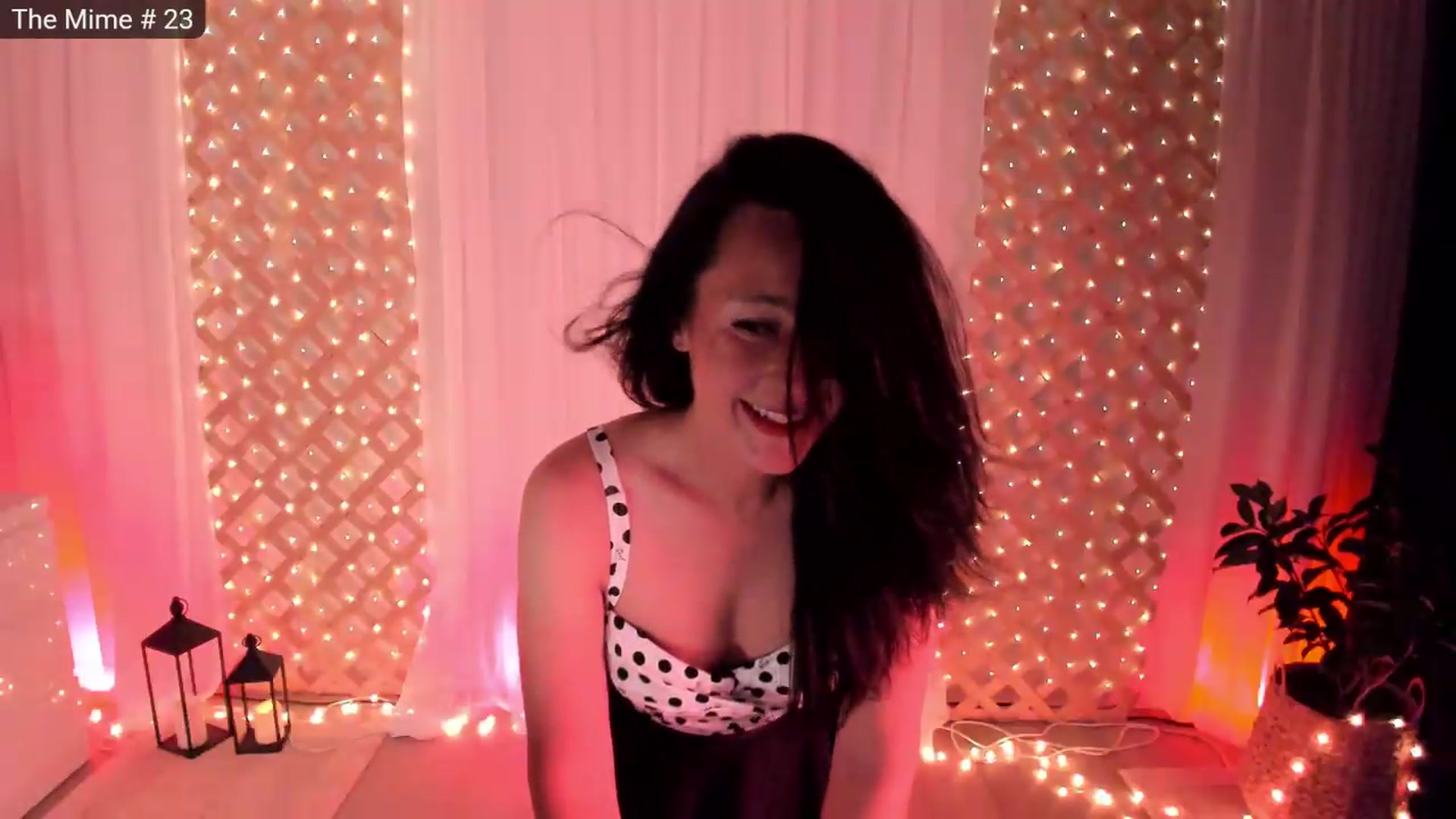 Gallery image thumbnail from Olivia's myfreecams stream on, 09/24/2026, 04:23 image 14 of 20