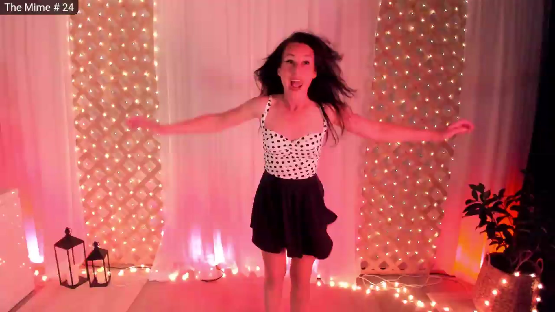 Gallery image thumbnail from Olivia's myfreecams stream on, 09/24/2026, 04:23 image 4 of 20