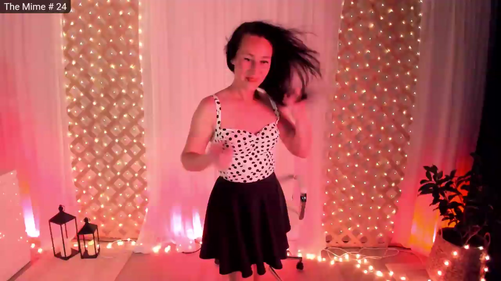 Gallery image thumbnail from Olivia's myfreecams stream on, 09/24/2026, 04:23 image 12 of 20