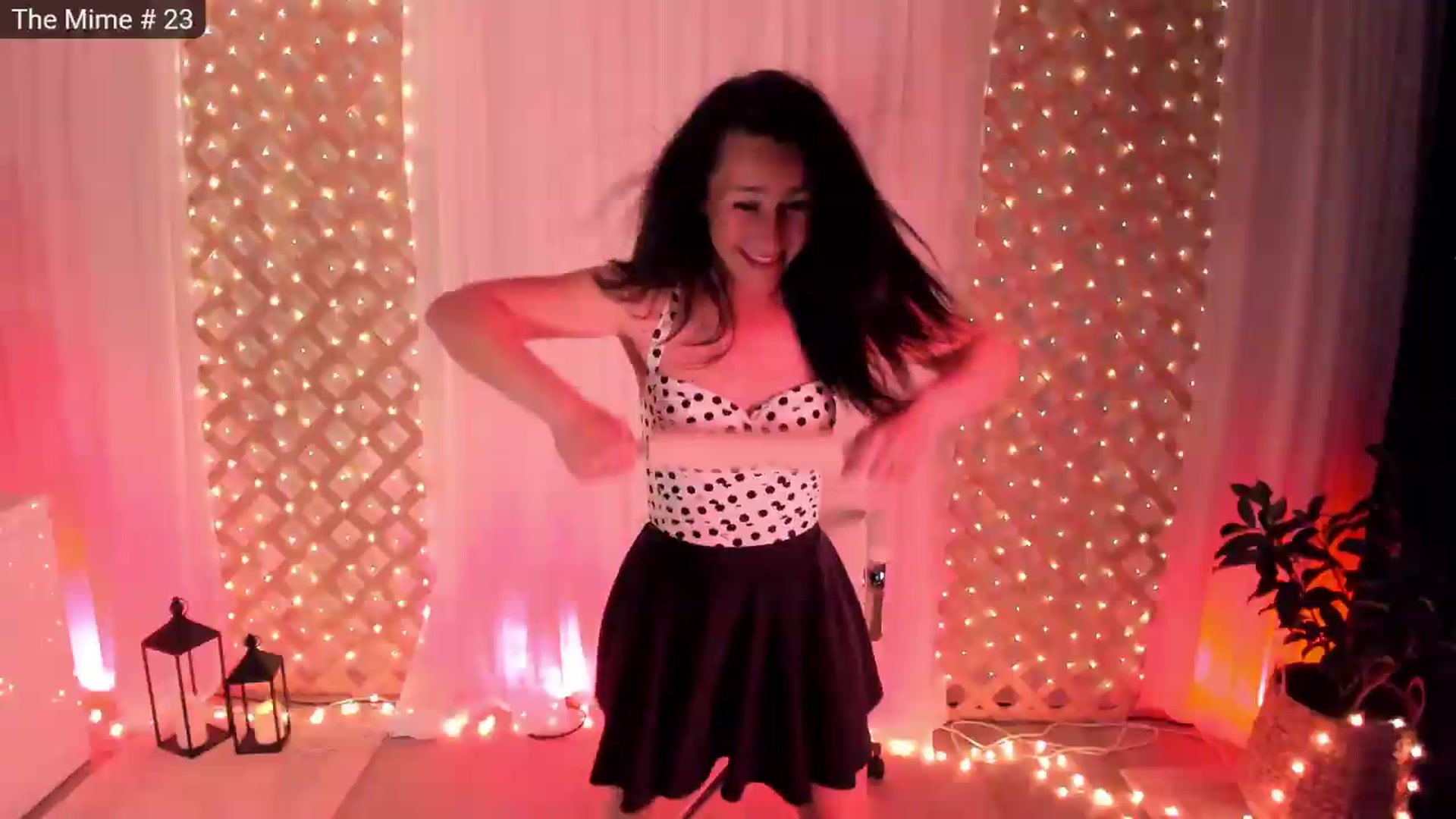 Gallery image thumbnail from Olivia's myfreecams stream on, 09/24/2026, 04:23 image 16 of 20