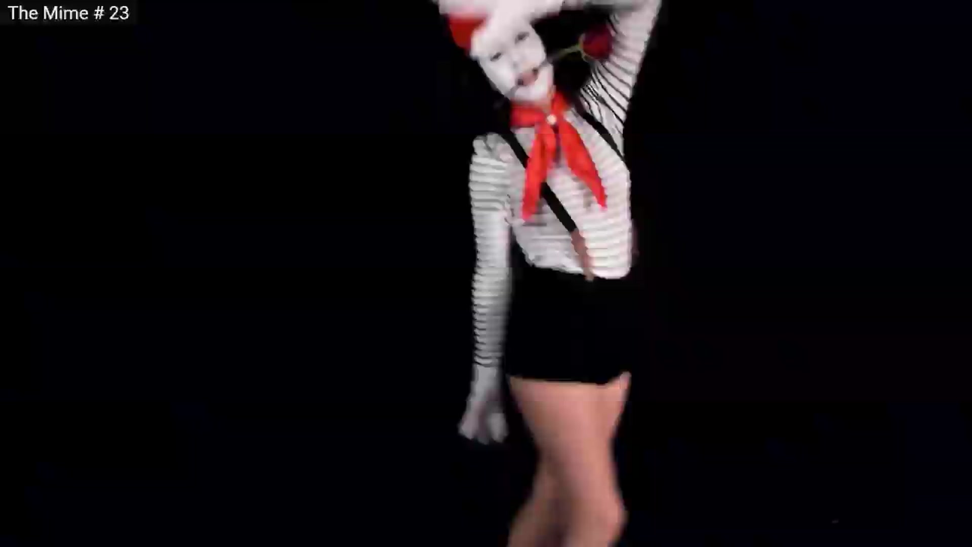 Gallery image thumbnail from Olivia's myfreecams stream on, 09/25/2026, 03:46 image 4 of 20