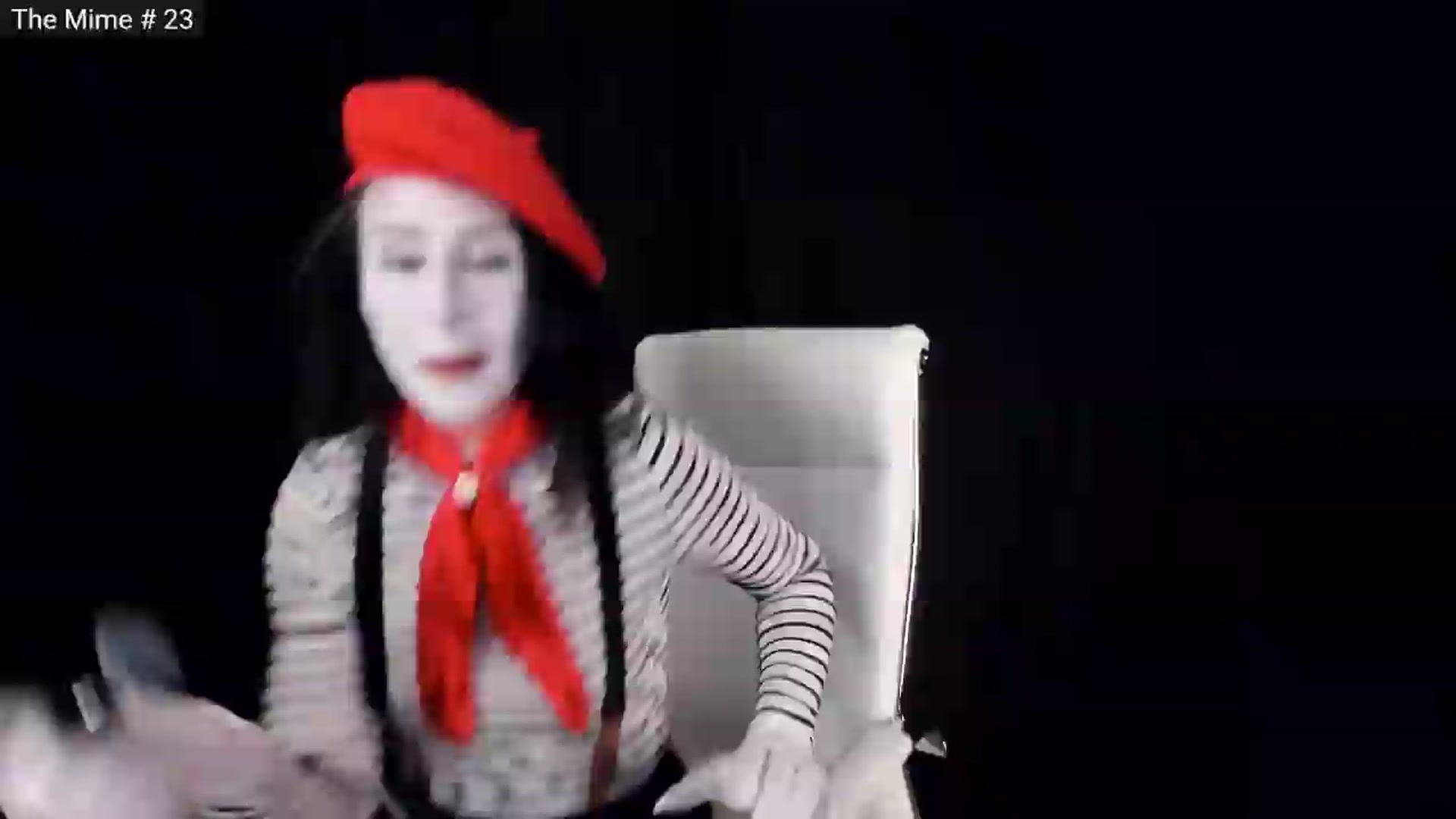 Gallery image thumbnail from Olivia's myfreecams stream on, 09/25/2026, 03:46 image 14 of 20