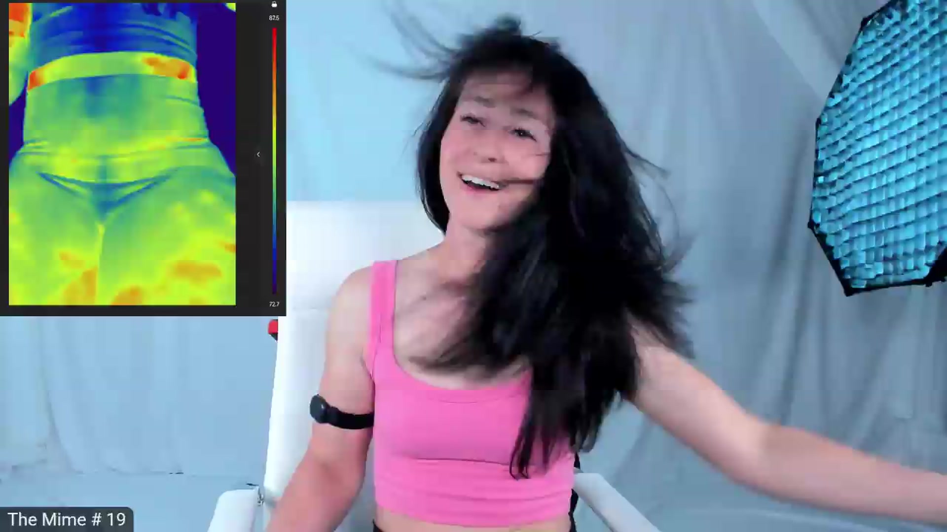 Gallery image thumbnail from Olivia's myfreecams stream on, 09/28/2026, 05:50 image 5 of 20