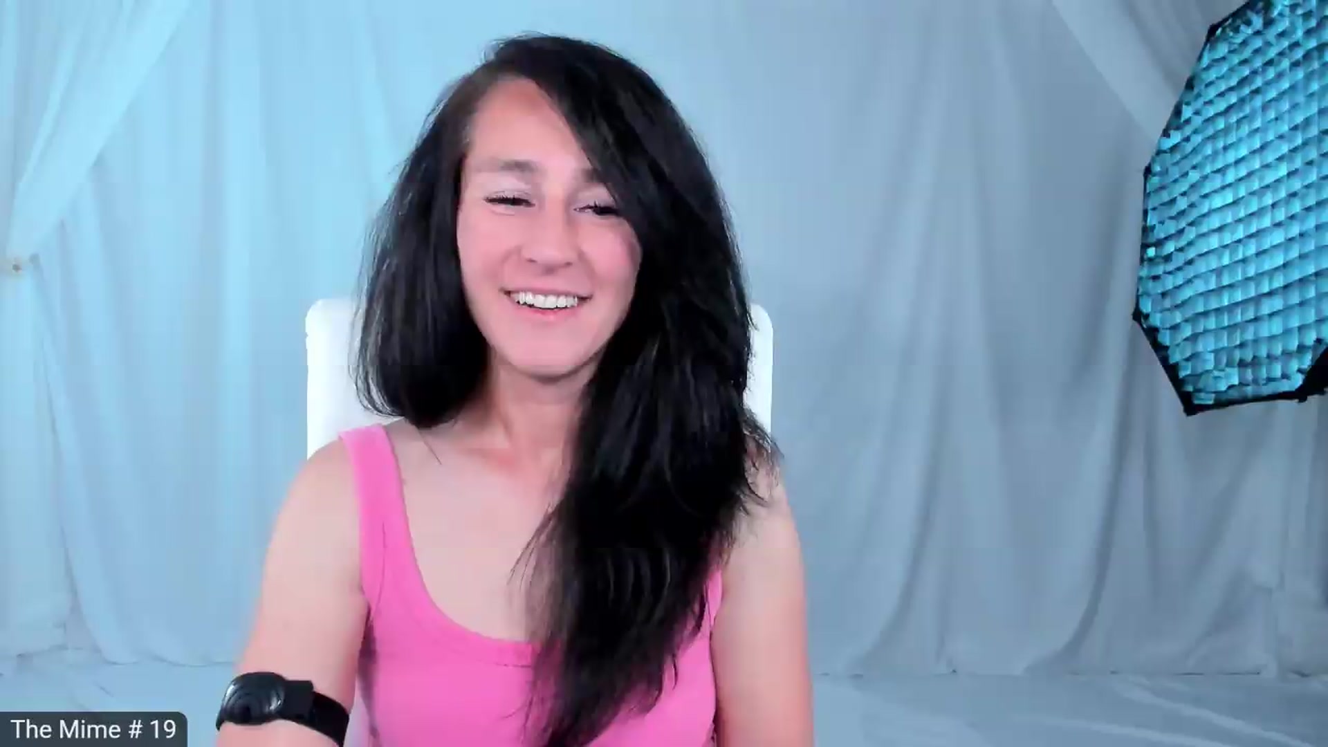 Gallery image thumbnail from Olivia's myfreecams stream on, 09/28/2026, 05:50 image 20 of 20