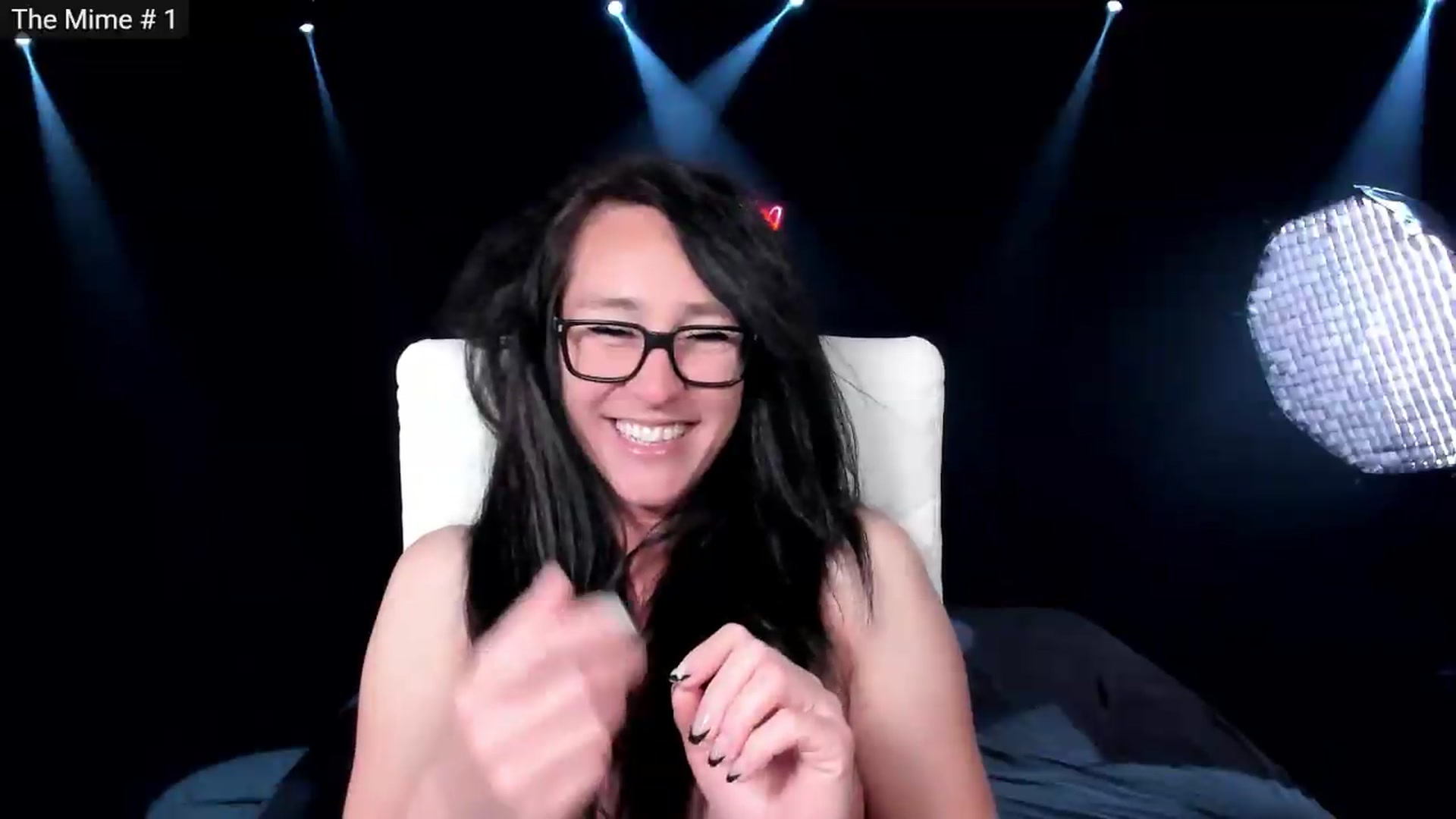 Gallery image thumbnail from Olivia's myfreecams stream on, 10/03/2026, 06:29 image 20 of 20