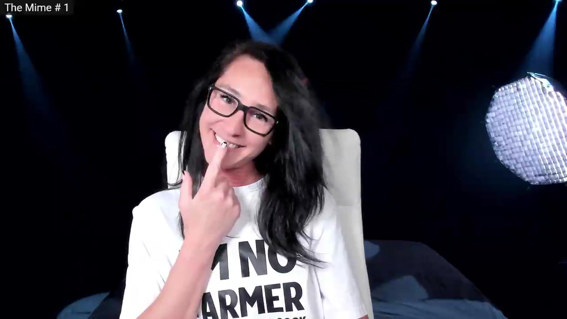 Gallery image thumbnail from Olivia's myfreecams stream on, 10/03/2026, 06:29 image 5 of 20