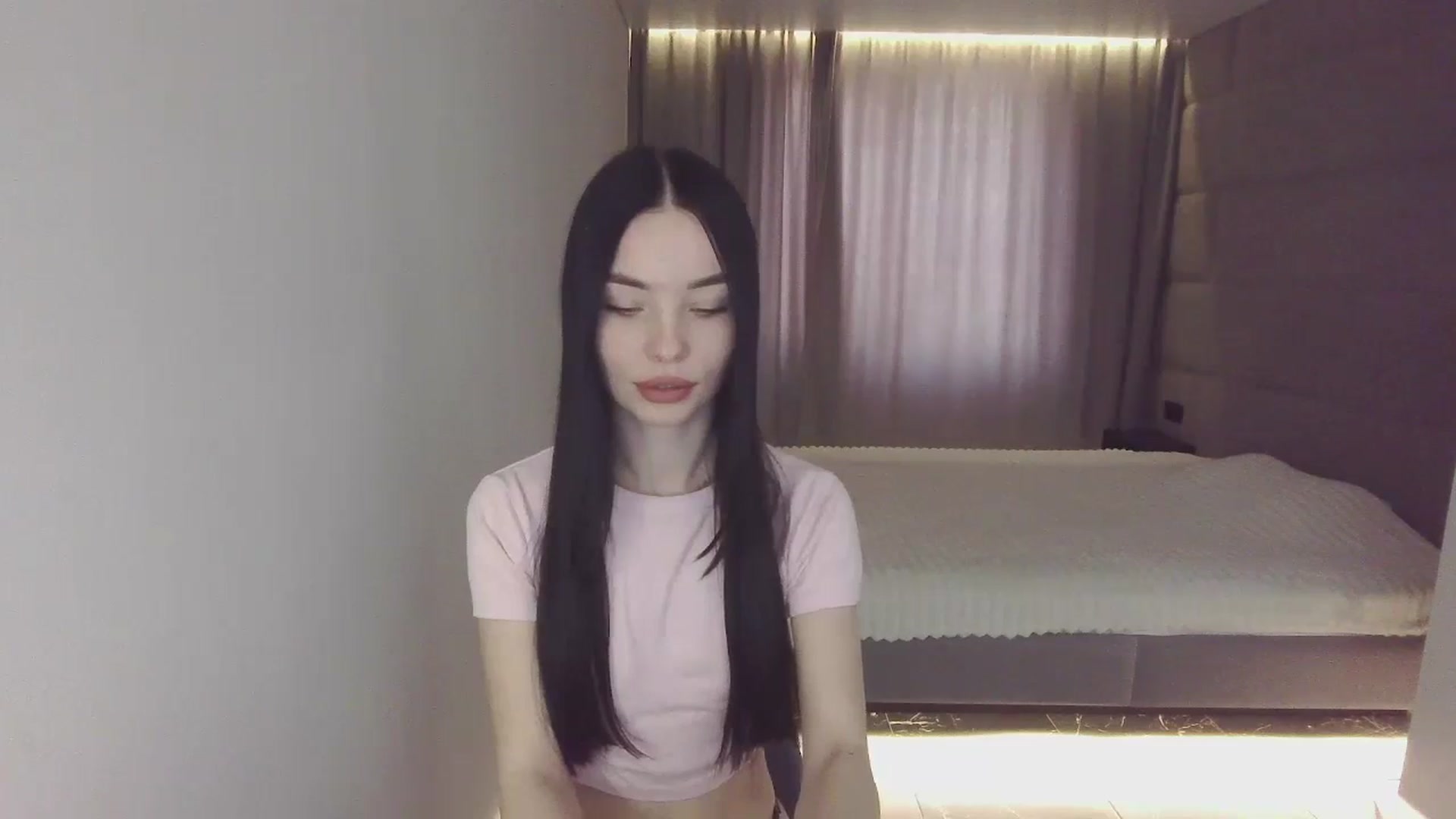 Gallery image thumbnail from Olivia6's myfreecams stream on, 01/02/2025, 09:58 image 2 of 20