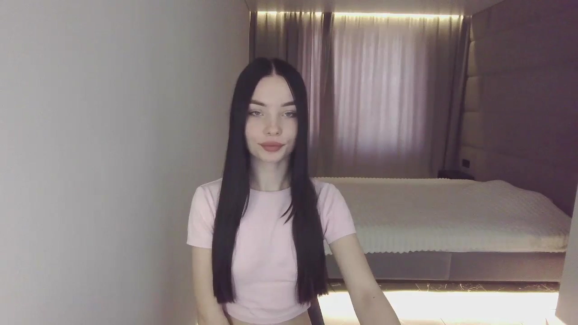 Gallery image thumbnail from Olivia6's myfreecams stream on, 01/02/2025, 09:58 image 9 of 20
