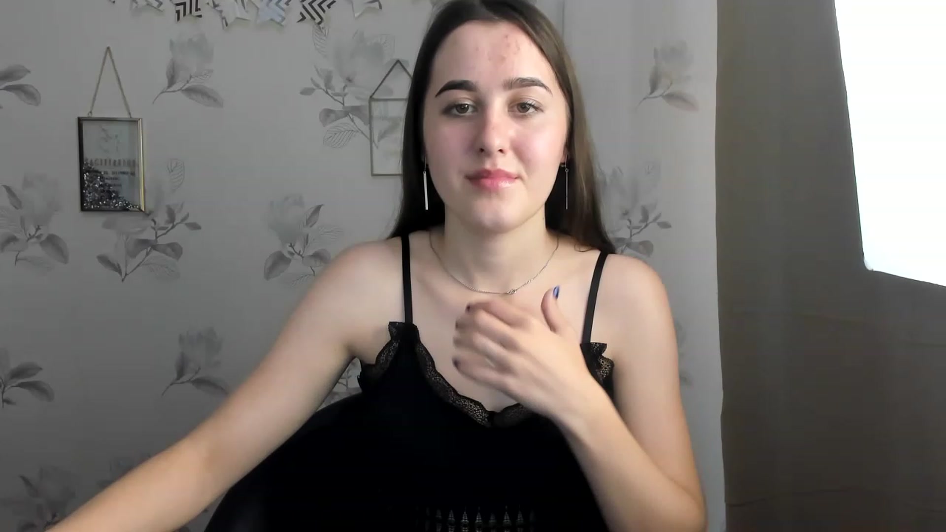Gallery image thumbnail from OliviaBryon's myfreecams stream on, 11/28/2022, 15:01 image 4 of 20