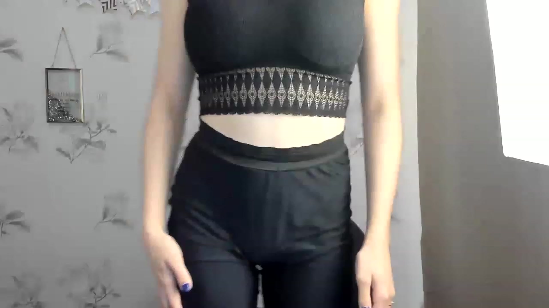 Gallery image thumbnail from OliviaBryon's myfreecams stream on, 11/28/2022, 15:01 image 2 of 20