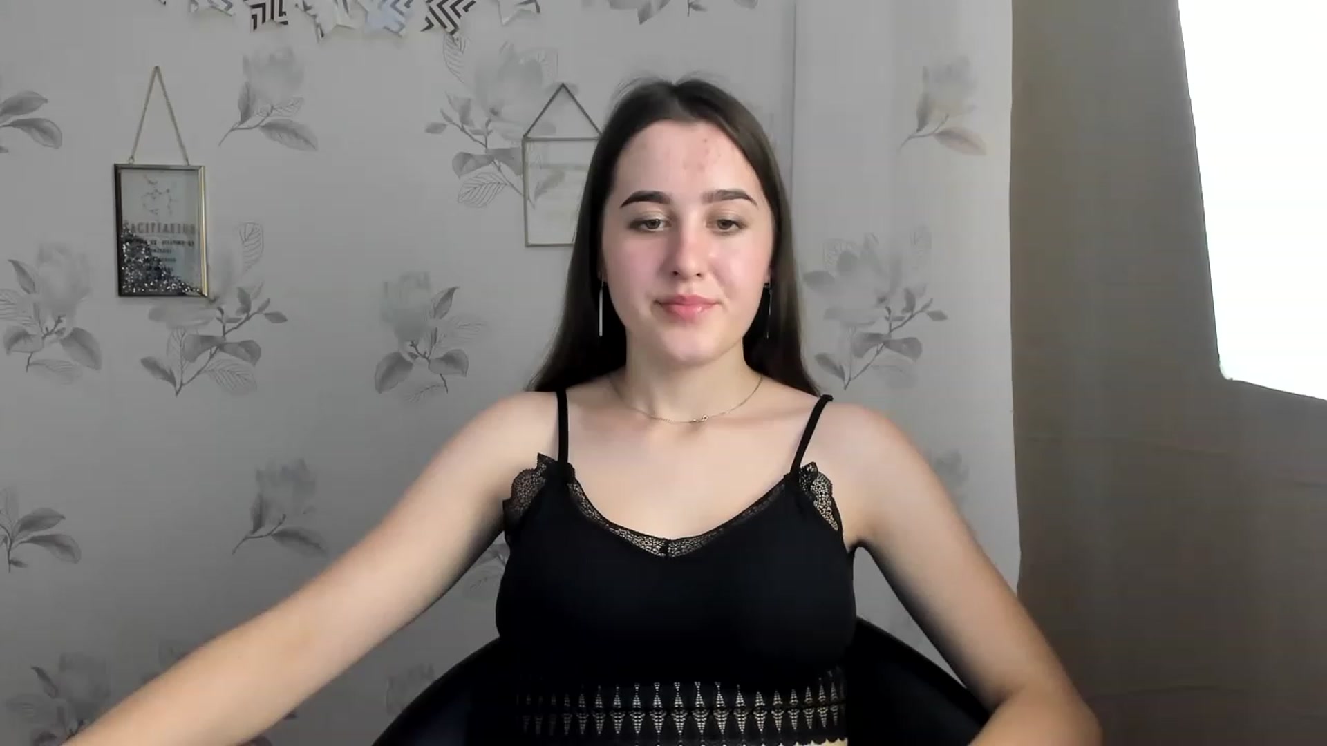 Gallery image thumbnail from OliviaBryon's myfreecams stream on, 11/28/2022, 15:01 image 10 of 20