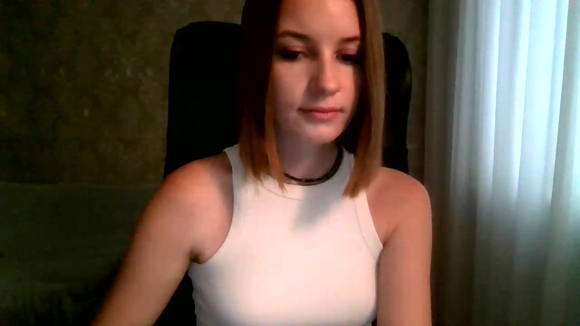 Gallery image thumbnail from OliviaIvory's myfreecams stream on, 08/13/2026, 09:42 image 6 of 20