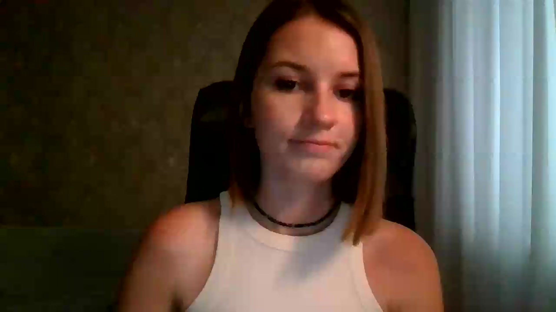 Gallery image thumbnail from OliviaIvory's myfreecams stream on, 08/13/2026, 09:42 image 19 of 20