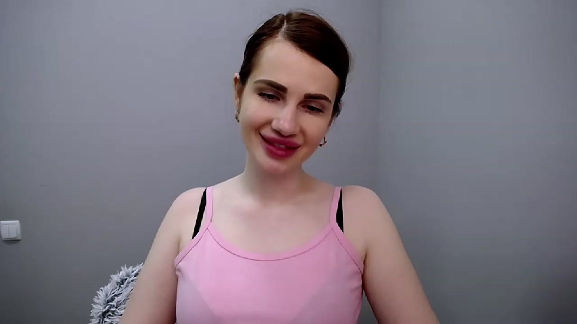 Gallery image thumbnail from OliviaM_'s myfreecams stream on, 04/23/2023, 11:56 image 19 of 20