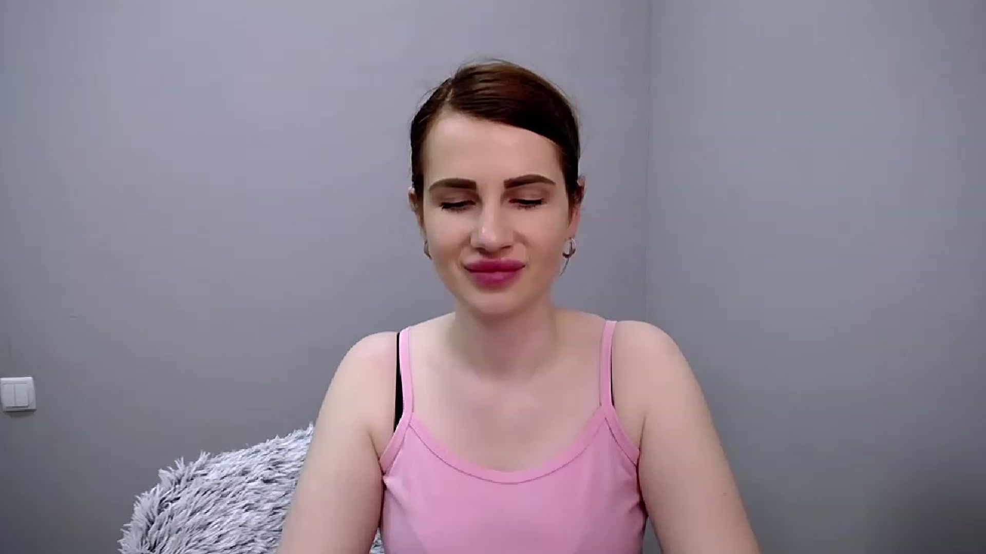 Gallery image thumbnail from OliviaM_'s myfreecams stream on, 04/23/2023, 11:56 image 8 of 20