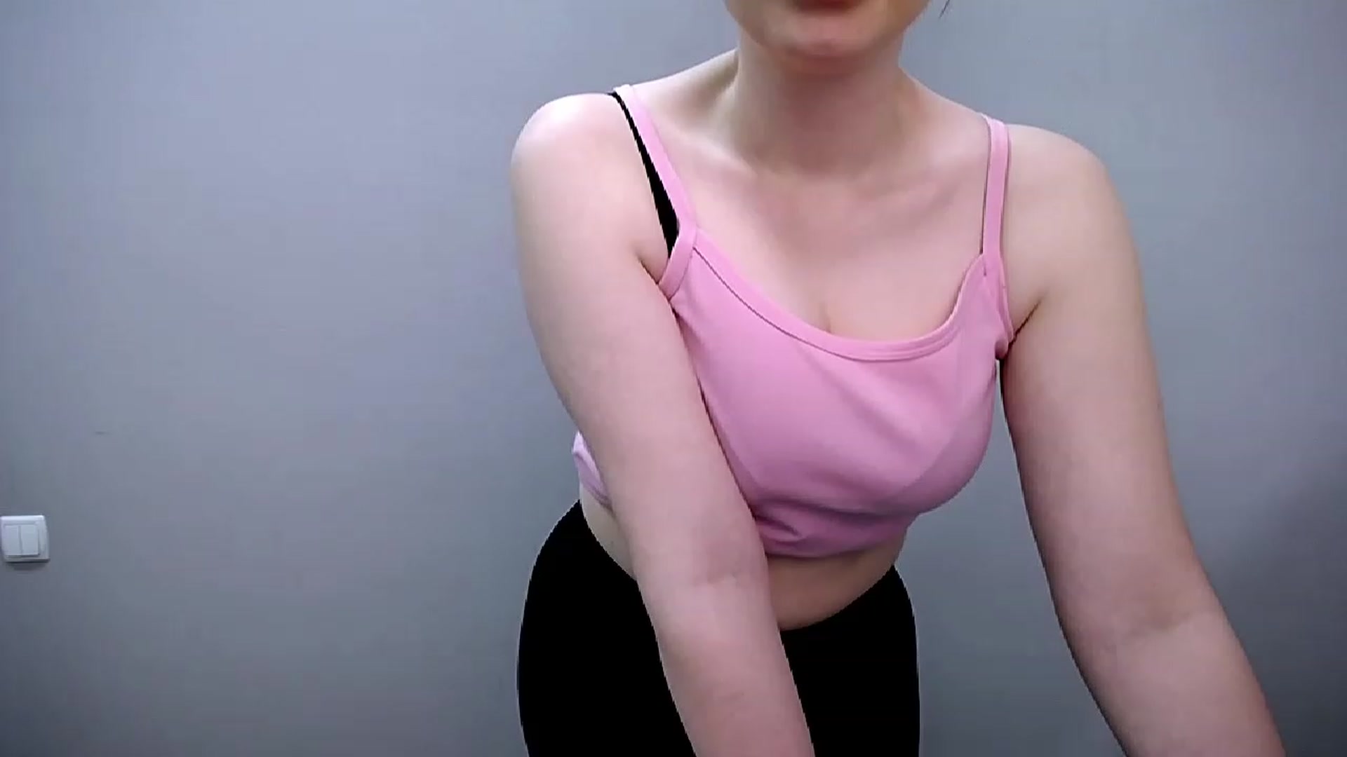 Gallery image thumbnail from OliviaM_'s myfreecams stream on, 04/23/2023, 13:50 image 17 of 20