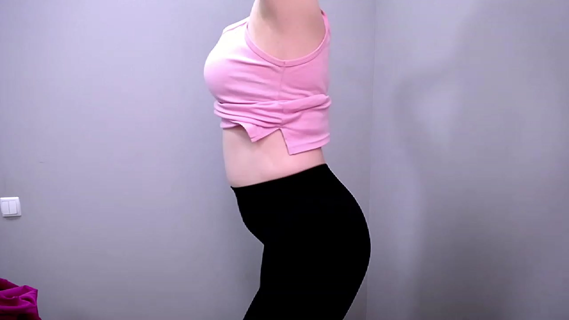 Gallery image thumbnail from OliviaM_'s myfreecams stream on, 04/23/2023, 14:31 image 17 of 20