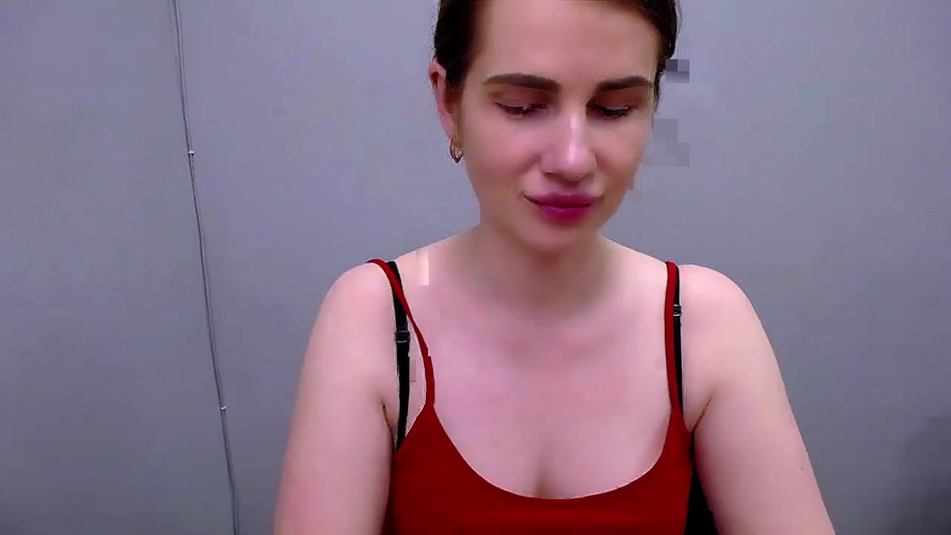 Gallery image thumbnail from OliviaM_'s myfreecams stream on, 04/26/2023, 13:43 image 17 of 20
