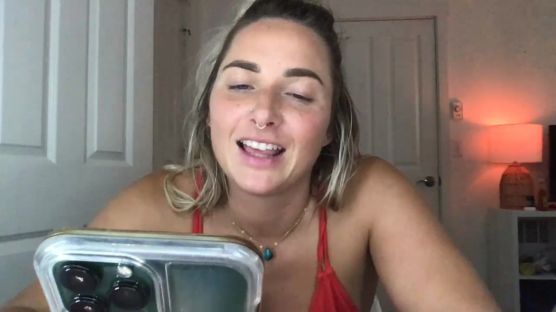 Gallery image thumbnail from OliviaQuinnn's myfreecams stream on, 06/29/2023, 23:47 image 12 of 20