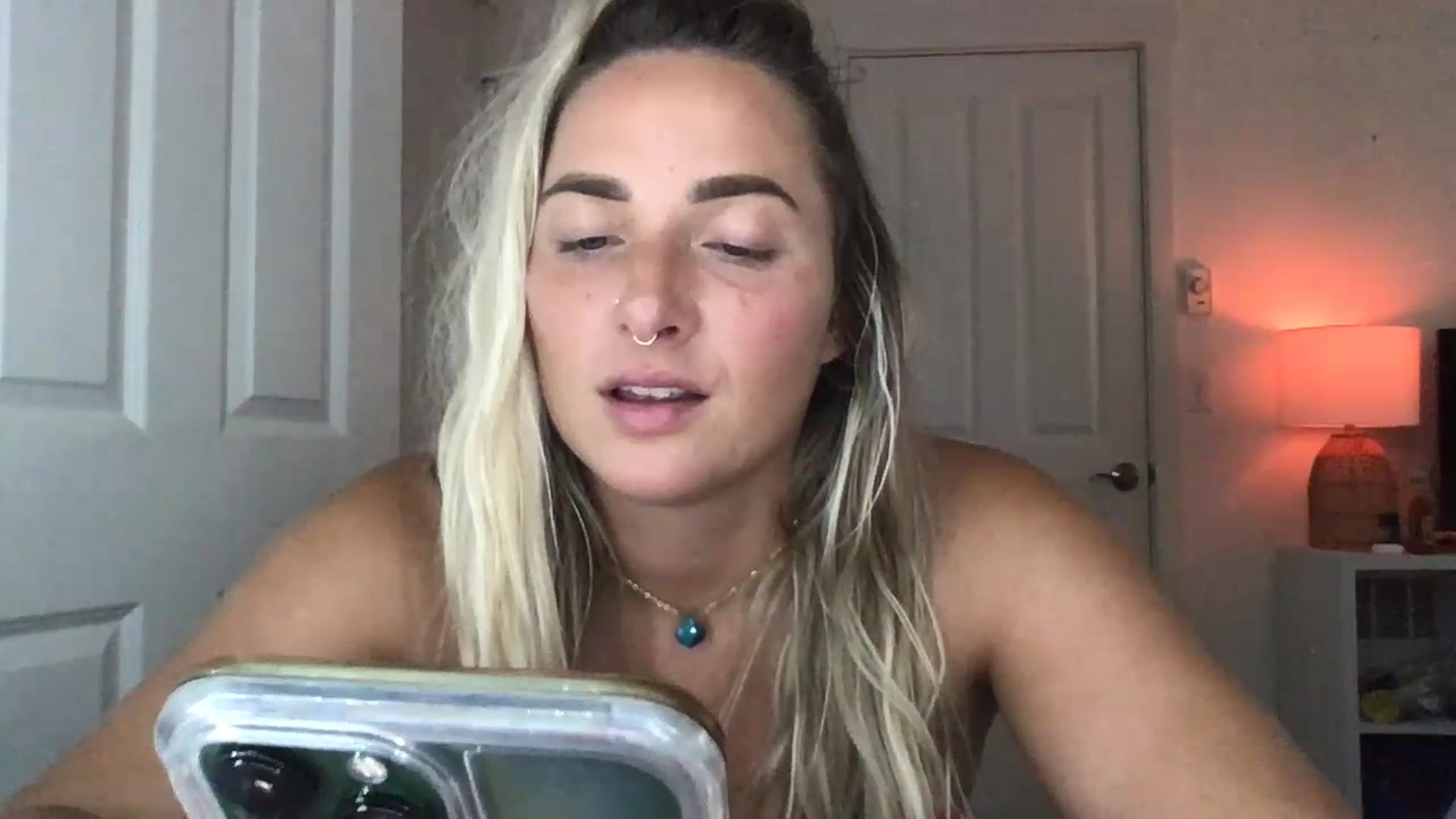 Gallery image thumbnail from OliviaQuinnn's myfreecams stream on, 06/29/2023, 23:47 image 14 of 20