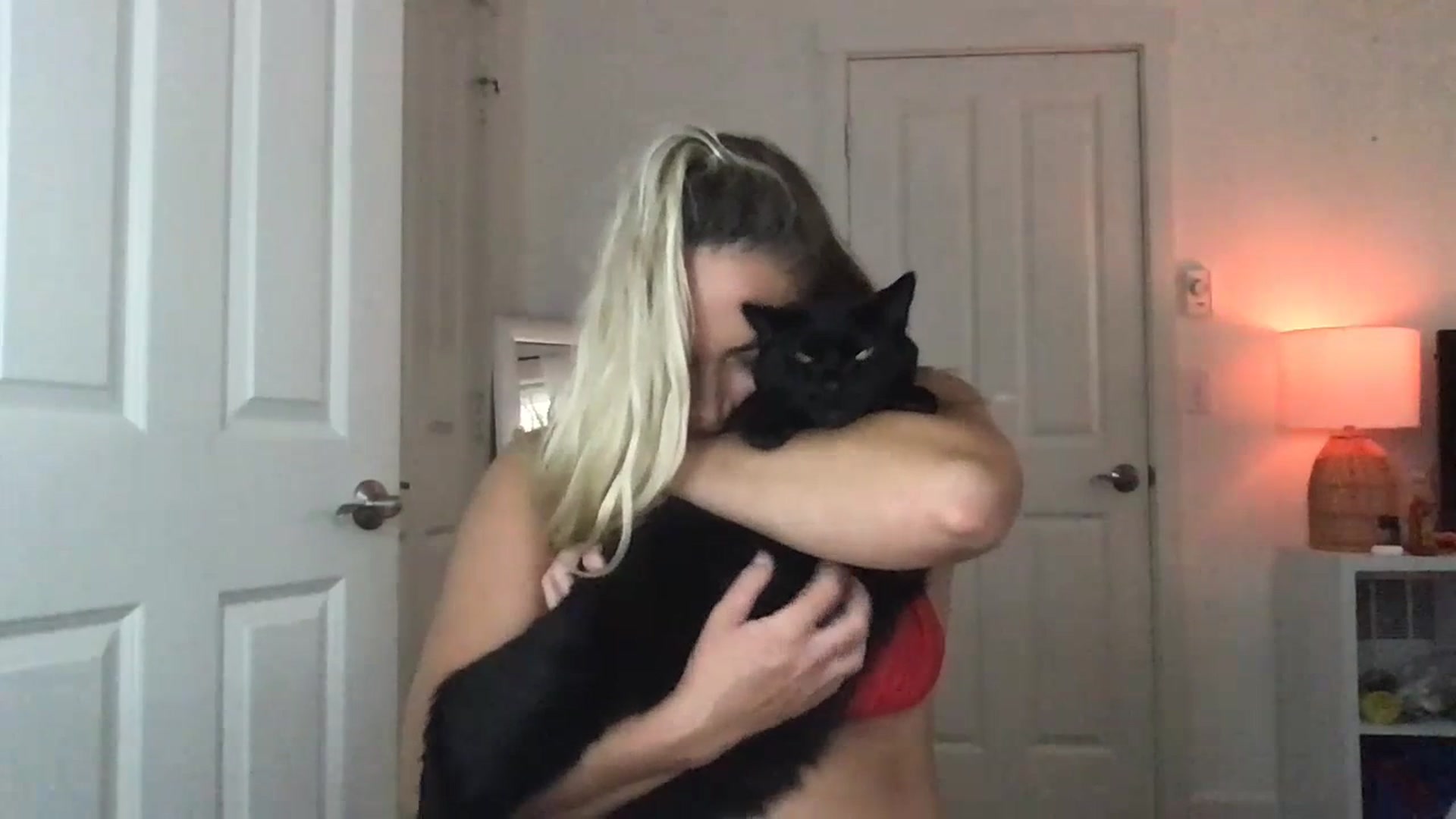 Gallery image thumbnail from OliviaQuinnn's myfreecams stream on, 06/29/2023, 23:47 image 13 of 20