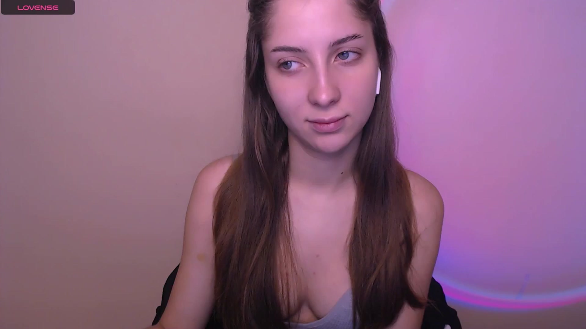 Gallery image thumbnail from OliviaSexy_'s myfreecams stream on, 11/12/2025, 12:48 image 1 of 20
