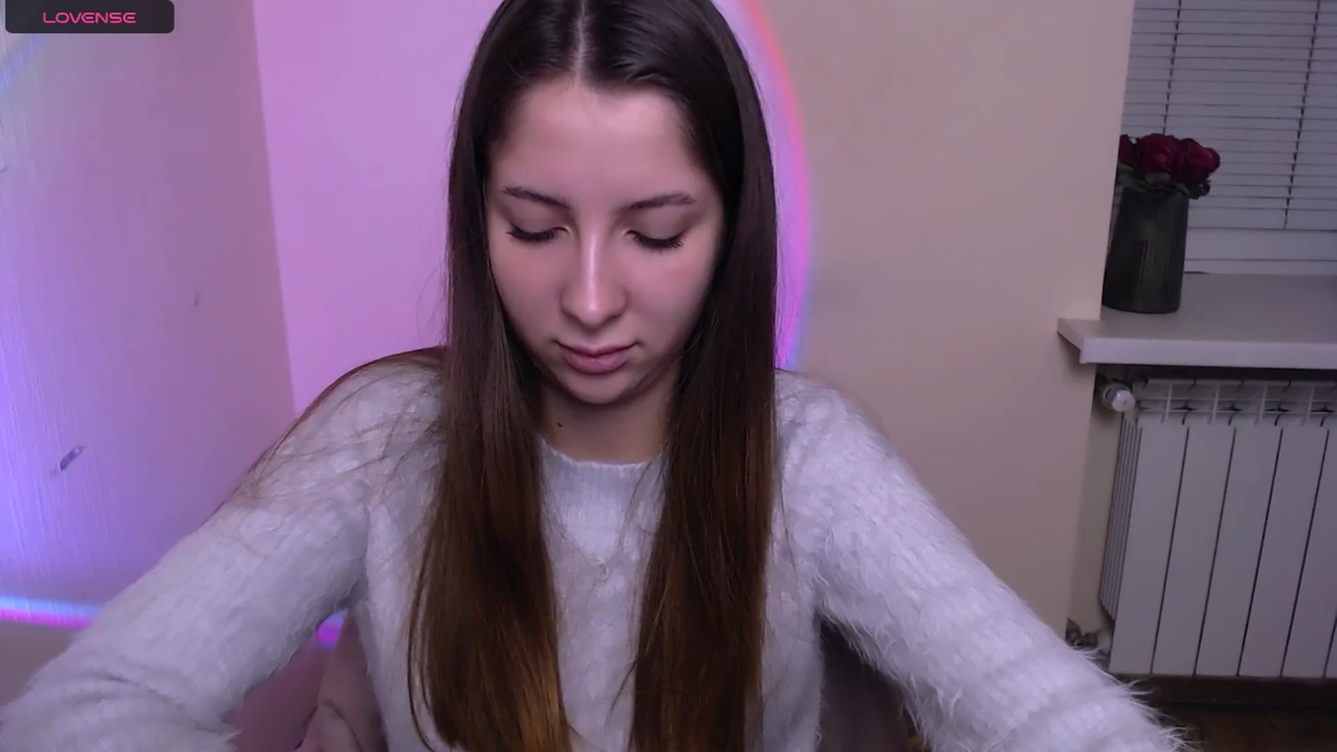 Gallery image thumbnail from OliviaSexy_'s myfreecams stream on, 11/20/2025, 11:37 image 9 of 20