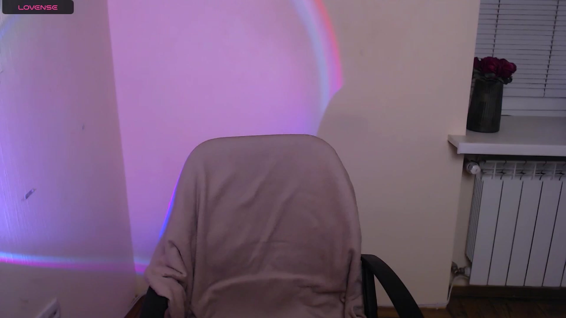 Gallery image thumbnail from OliviaSexy_'s myfreecams stream on, 11/20/2025, 11:37 image 8 of 20
