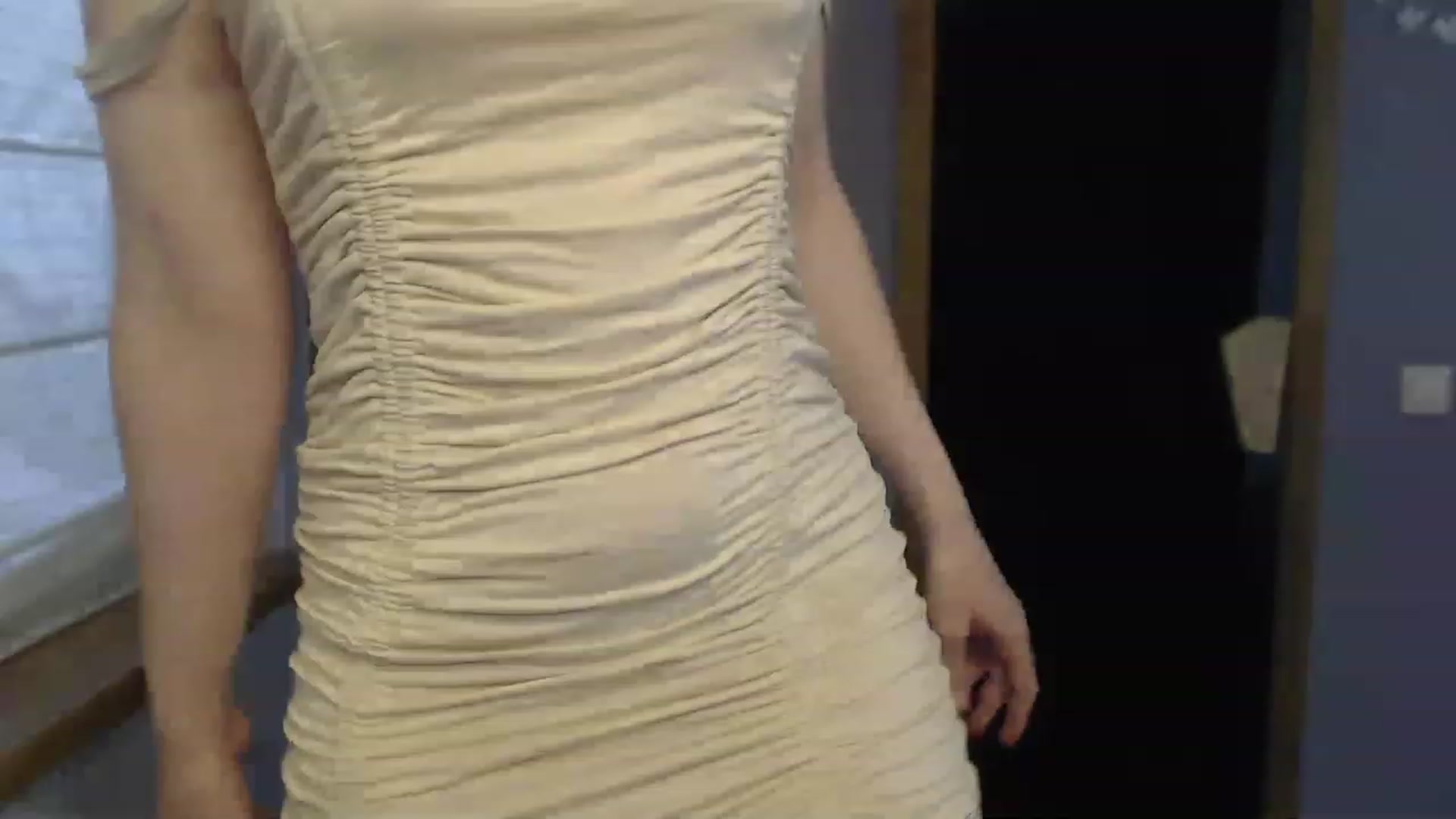 Gallery image thumbnail from OliviaWhites's myfreecams stream on, 06/10/2023, 09:25 image 7 of 20