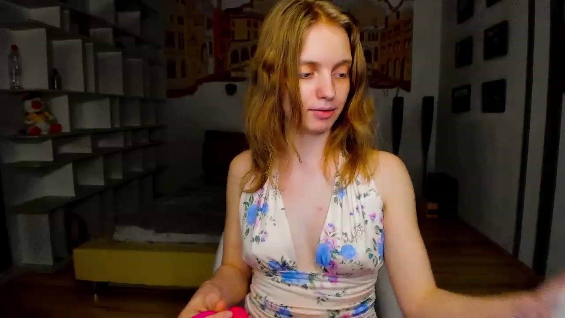 Gallery image thumbnail from OliviaWhites's myfreecams stream on, 06/11/2023, 07:45 image 17 of 20