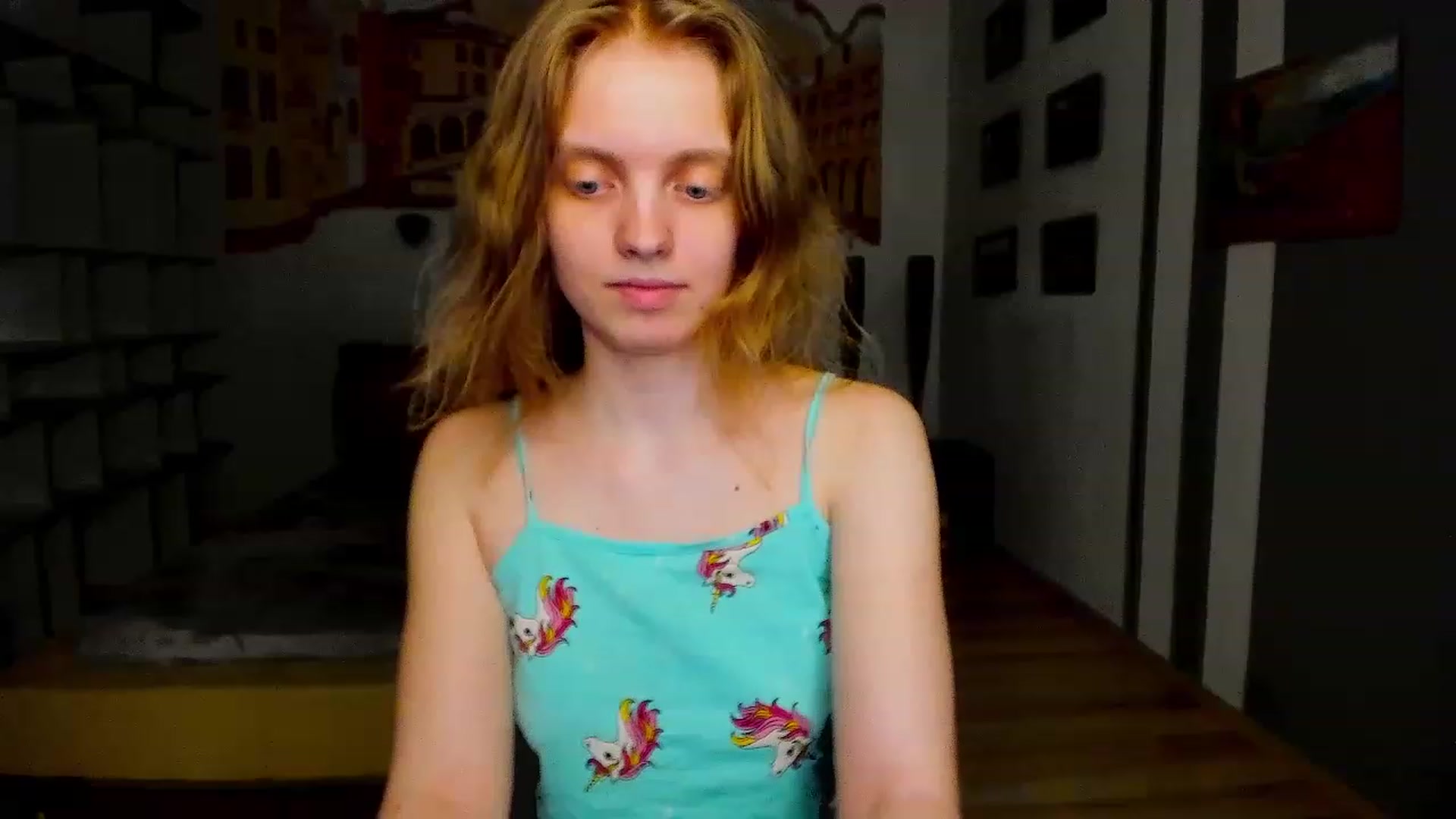 Gallery image thumbnail from OliviaWhites's myfreecams stream on, 06/11/2023, 10:25 image 1 of 20