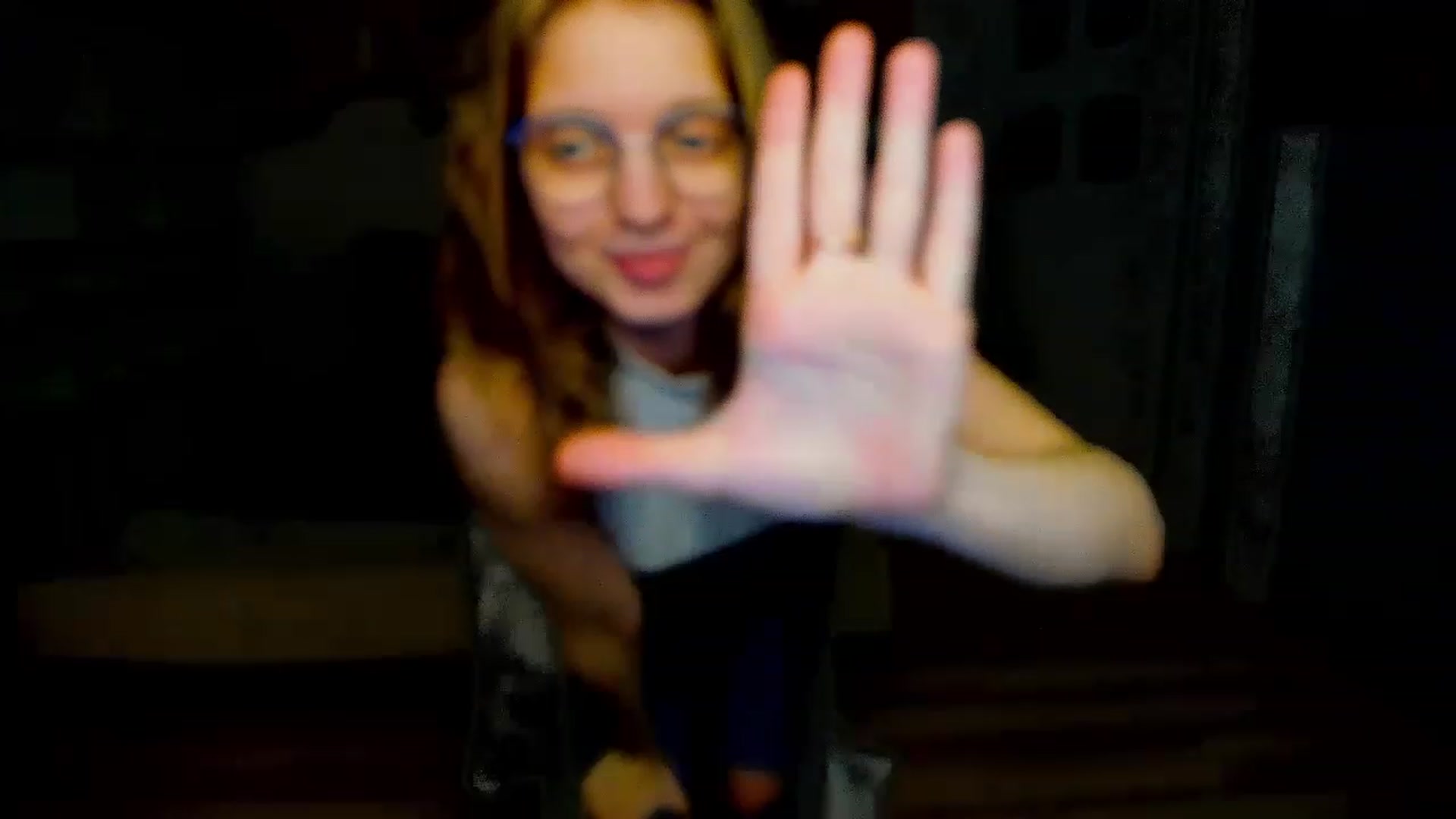Gallery image thumbnail from OliviaWhites's myfreecams stream on, 06/11/2023, 10:54 image 16 of 20