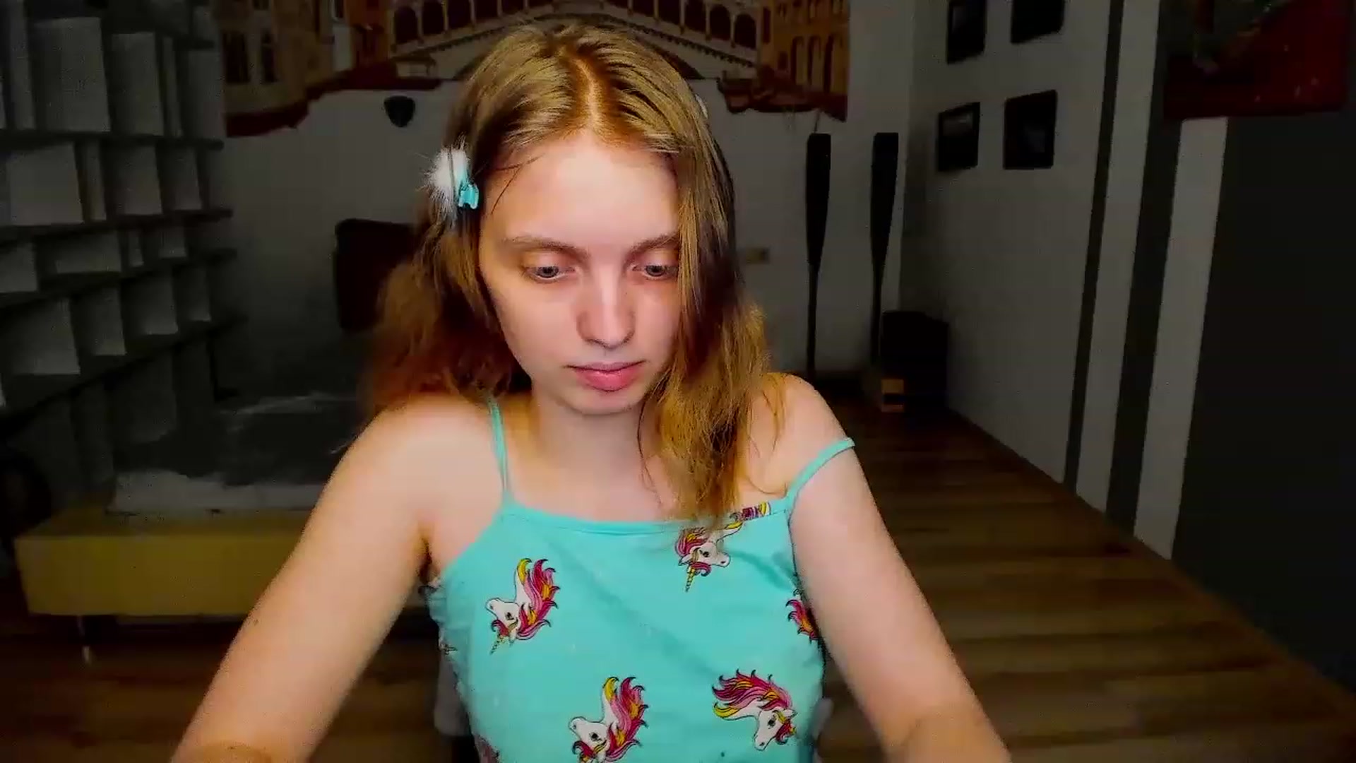 Gallery image thumbnail from OliviaWhites's myfreecams stream on, 06/11/2023, 10:54 image 4 of 20
