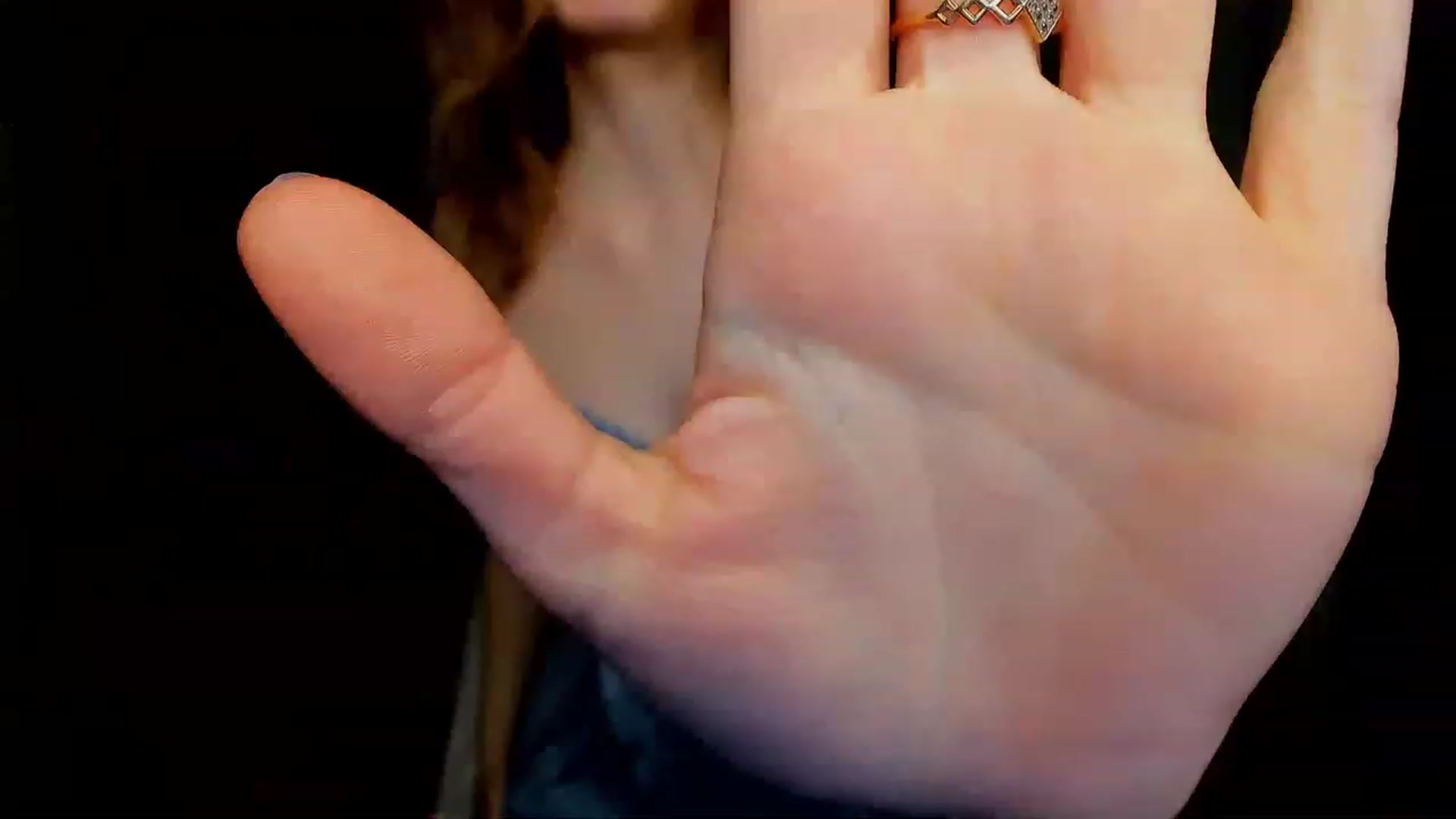Gallery image thumbnail from OliviaWhites's myfreecams stream on, 06/13/2023, 06:58 image 12 of 20