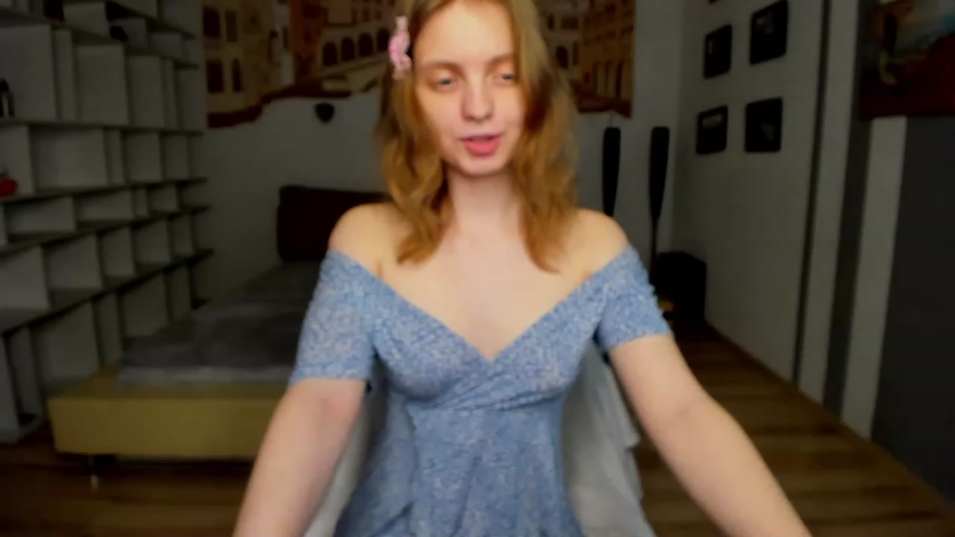 Gallery image thumbnail from OliviaWhites's myfreecams stream on, 06/13/2023, 07:47 image 1 of 20