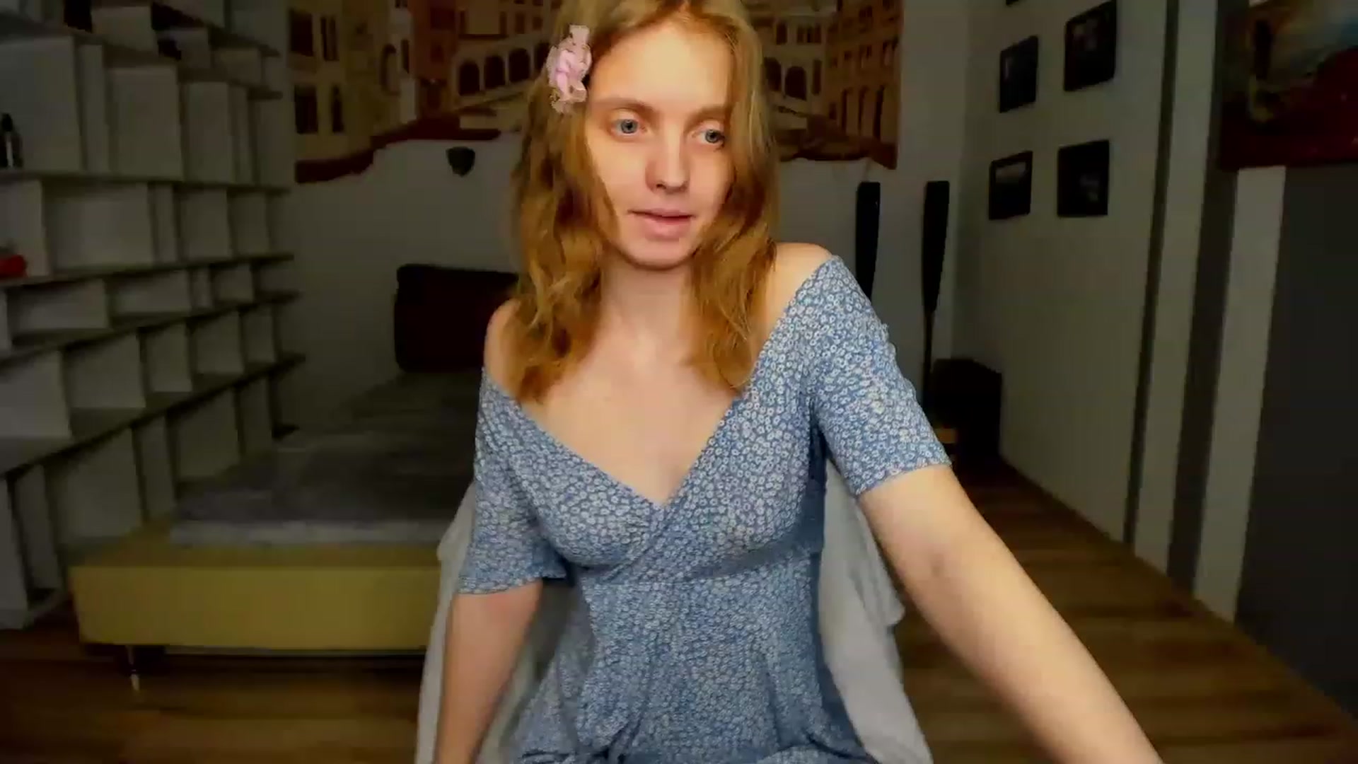 Gallery image thumbnail from OliviaWhites's myfreecams stream on, 06/13/2023, 07:47 image 5 of 20