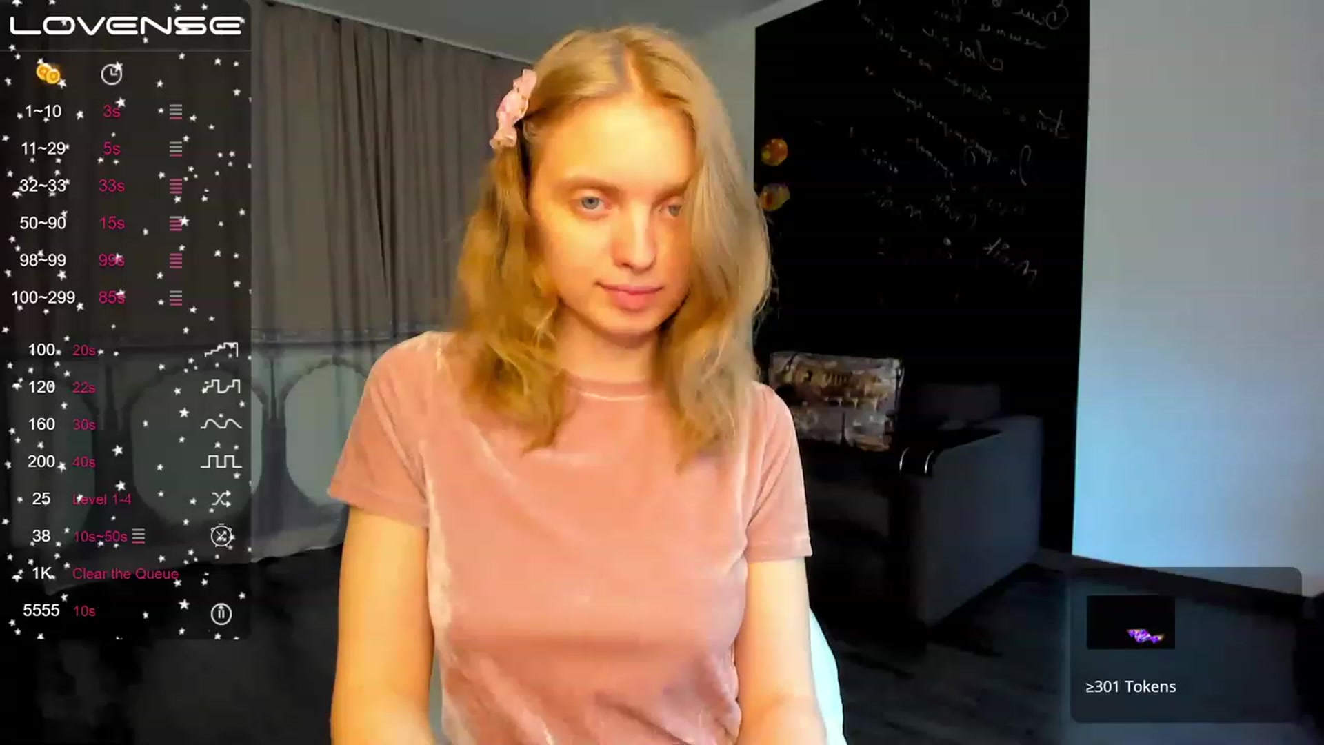 Gallery image thumbnail from OliviaWhites's myfreecams stream on, 06/14/2023, 07:01 image 1 of 20