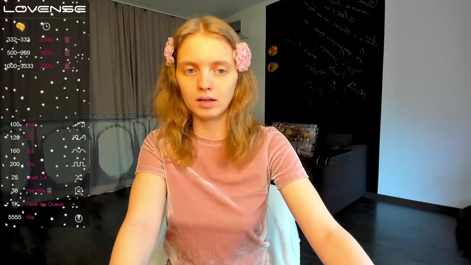 Gallery image thumbnail from OliviaWhites's myfreecams stream on, 06/14/2023, 07:01 image 8 of 20