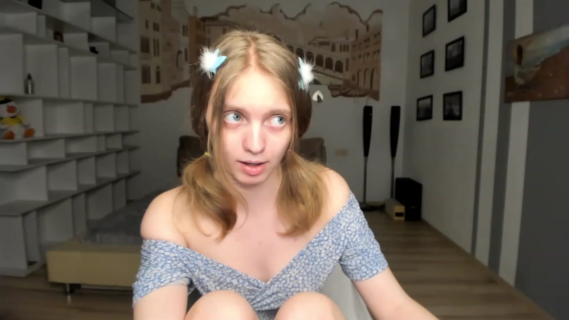 Gallery image thumbnail from OliviaWhites's myfreecams stream on, 06/16/2023, 18:42 image 13 of 20