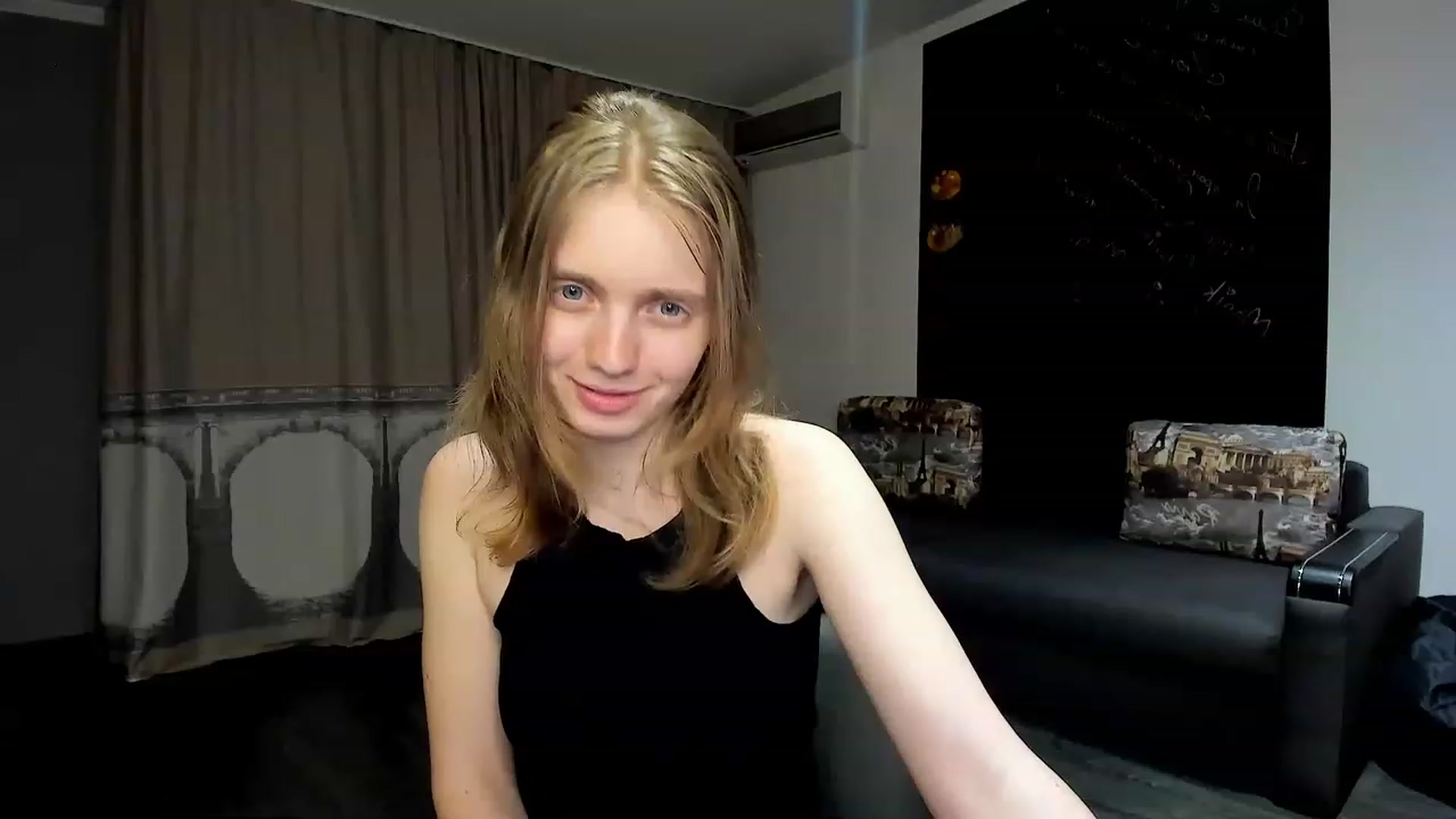 Gallery image thumbnail from OliviaWhites's myfreecams stream on, 06/18/2023, 18:16 image 11 of 20