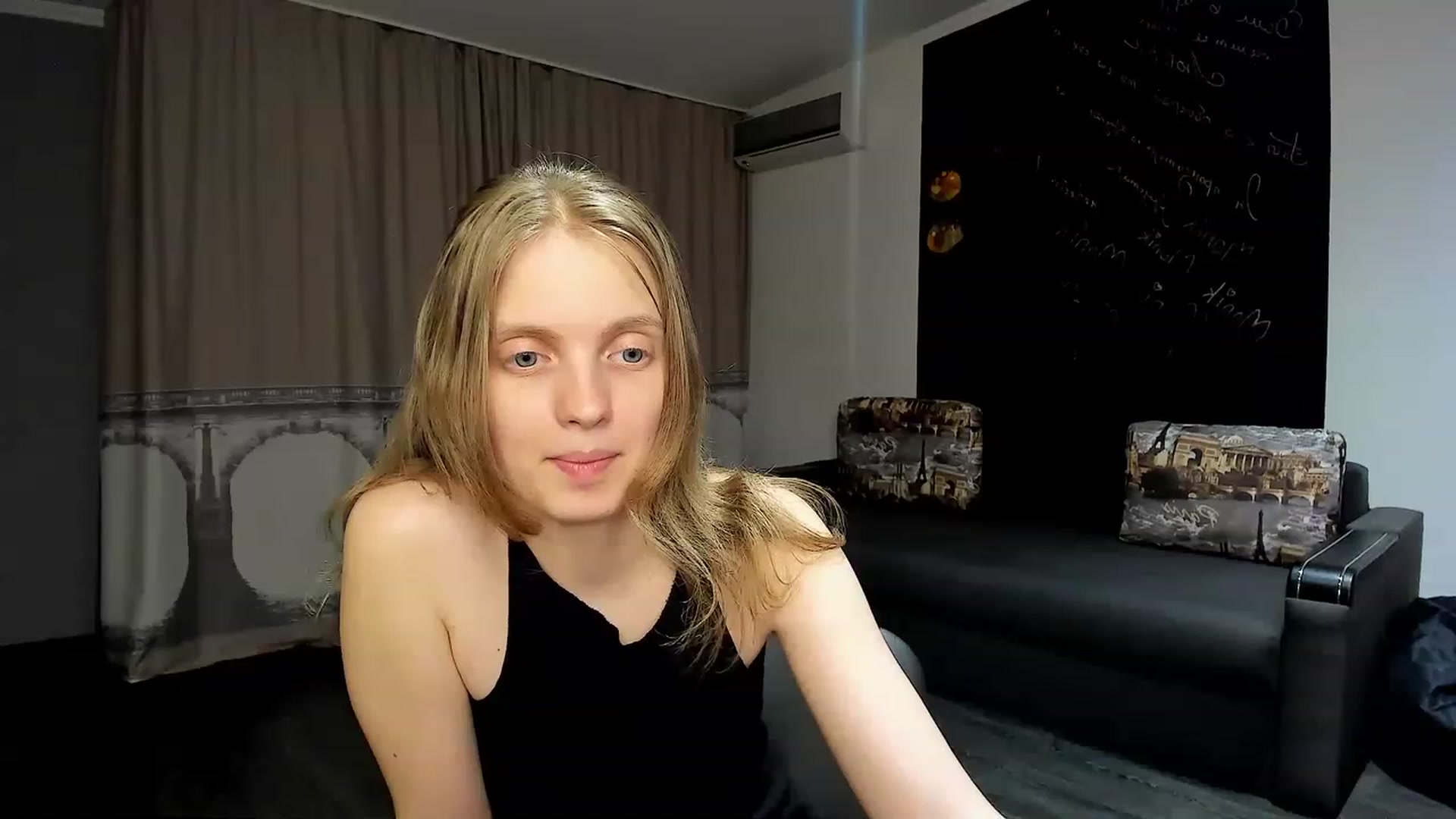 Gallery image thumbnail from OliviaWhites's myfreecams stream on, 06/18/2023, 18:16 image 6 of 20