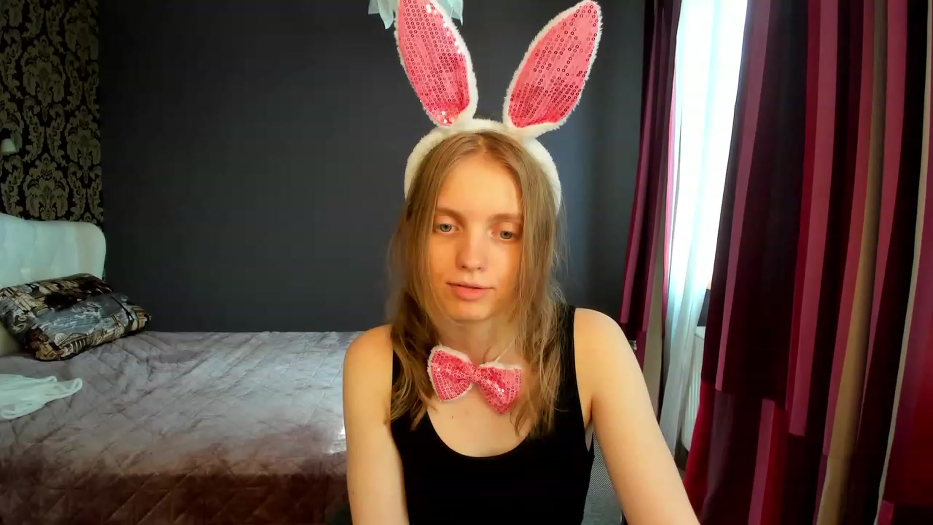 Gallery image thumbnail from OliviaWhites's myfreecams stream on, 06/21/2023, 07:13 image 11 of 20