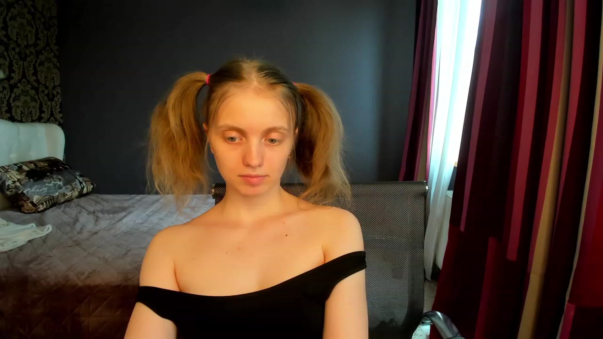 Gallery image thumbnail from OliviaWhites's myfreecams stream on, 06/21/2023, 11:06 image 2 of 20
