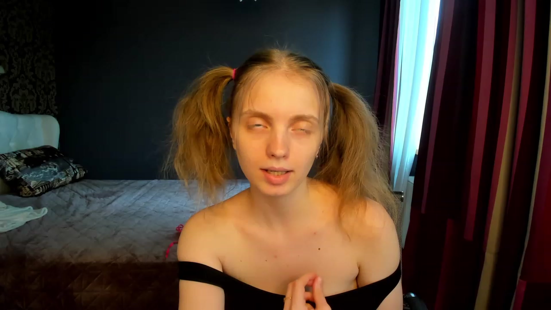 Gallery image thumbnail from OliviaWhites's myfreecams stream on, 06/21/2023, 11:06 image 8 of 20