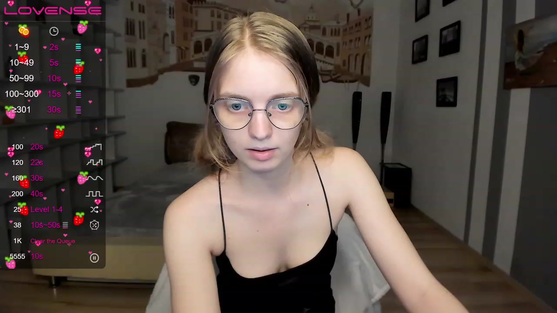 Gallery image thumbnail from OliviaWhites's myfreecams stream on, 06/28/2023, 14:24 image 3 of 20