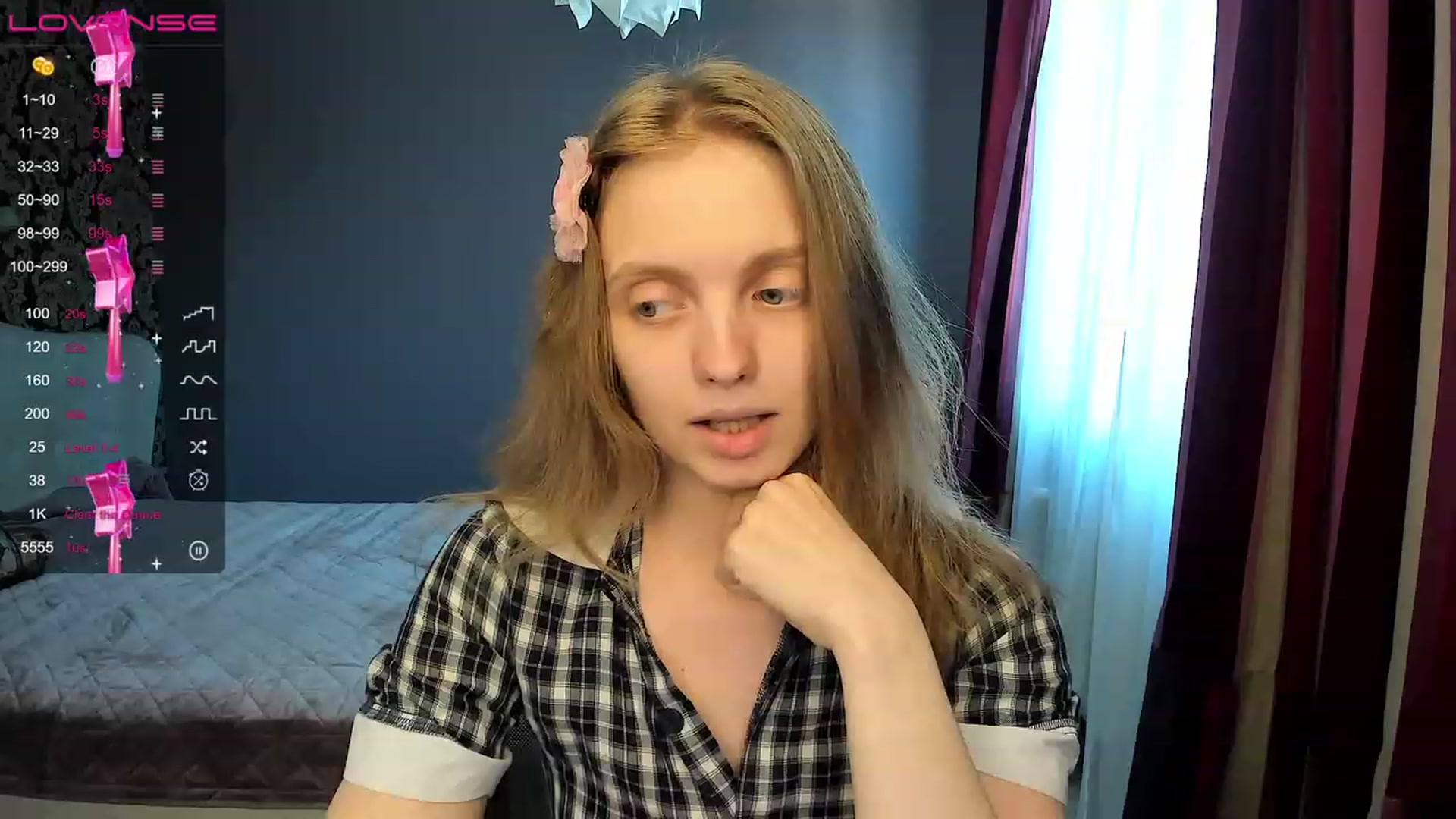 Gallery image thumbnail from OliviaWhites's myfreecams stream on, 07/01/2023, 11:07 image 17 of 20