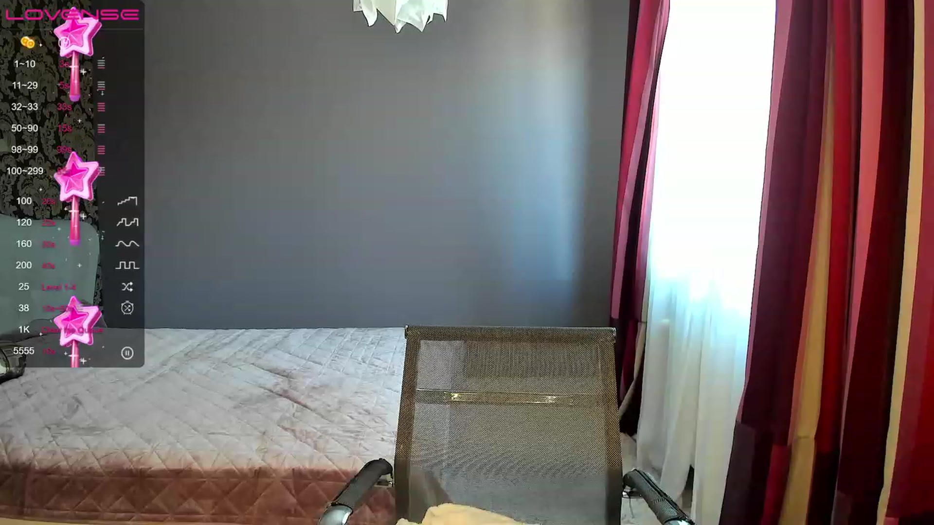 Gallery image thumbnail from OliviaWhites's myfreecams stream on, 07/01/2023, 11:07 image 19 of 20